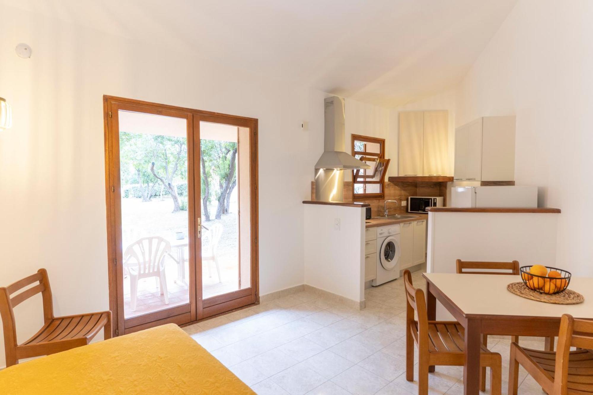 Residence Mare E Sole Taglio-Isolaccio Exterior photo
